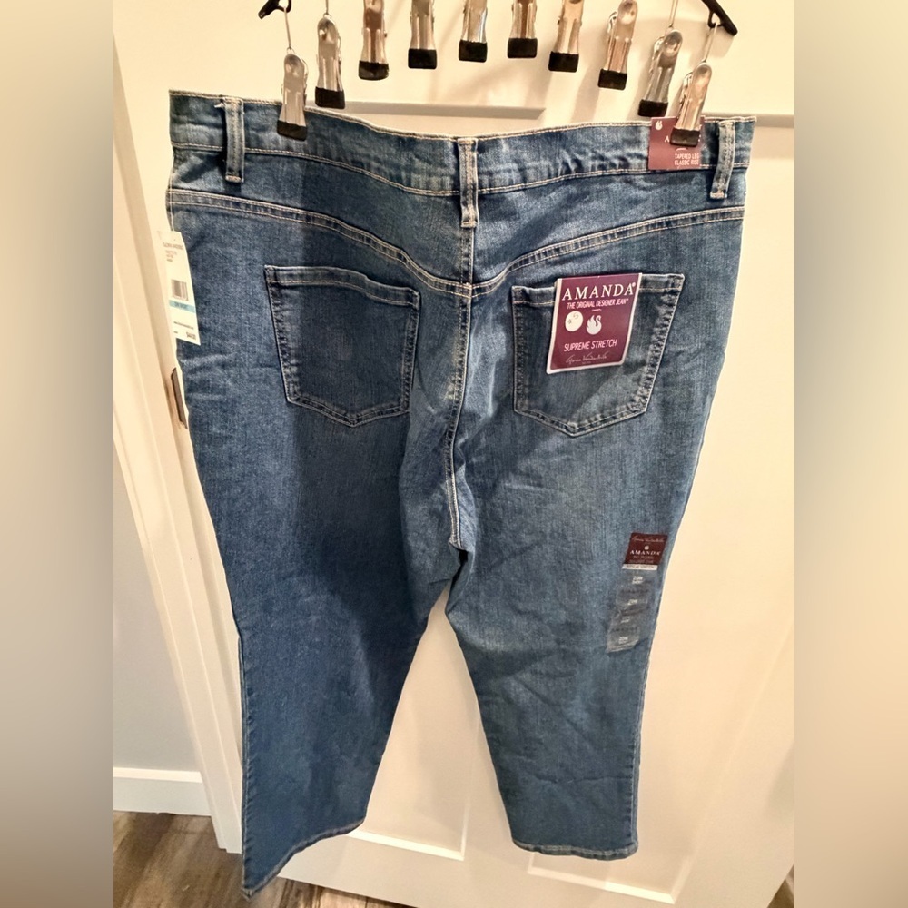 NWT Gloria Vanderbilt Amanda Jeans 20W Short Tapered Classic Rise Stretch Denim - Picture 7 of 12